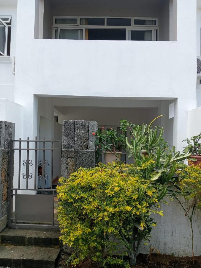 Chetty Tourist Residence Pereybere Beach エクステリア 写真