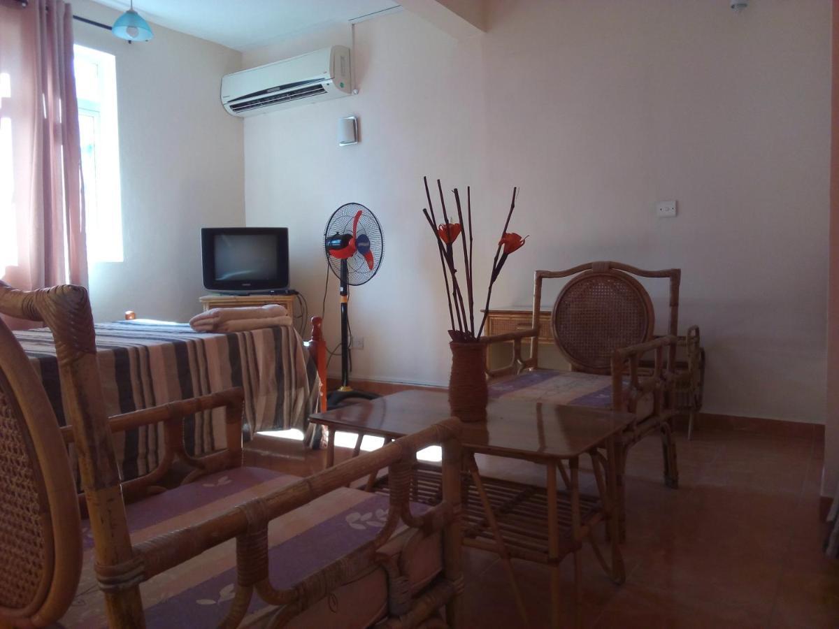 Chetty Tourist Residence Pereybere Beach エクステリア 写真